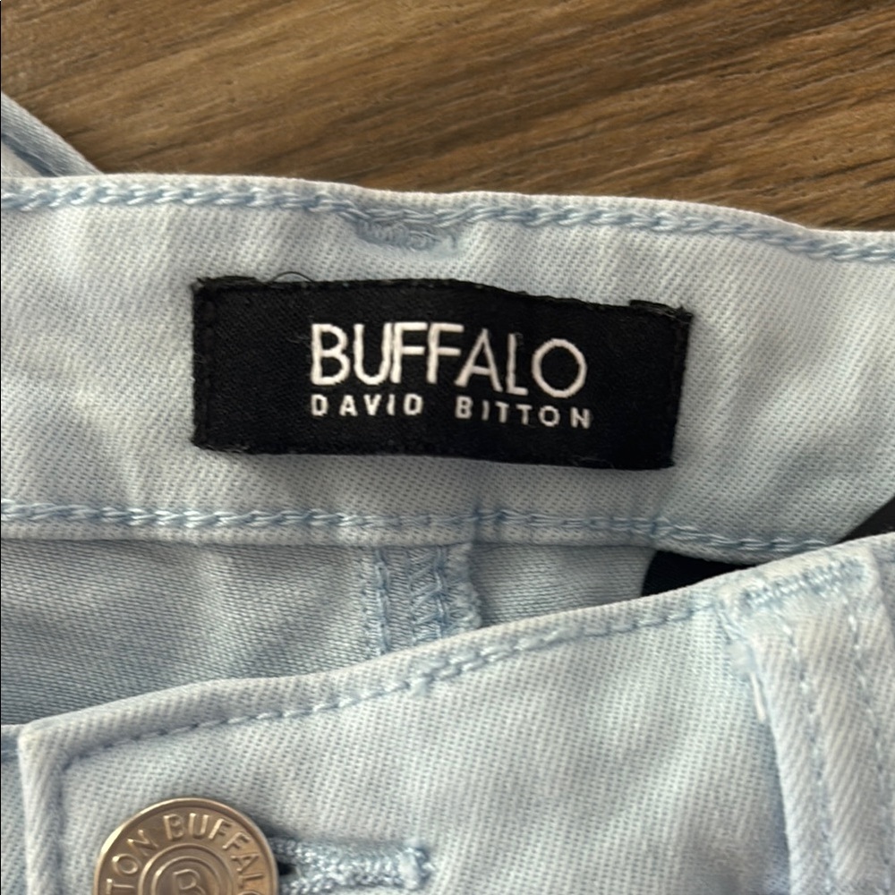 Buffalo Women's Light Blue Jeans - Picture 2 of 11